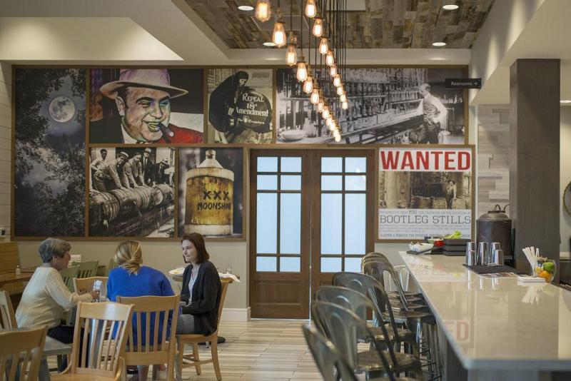 Hilton Garden Inn Asheville Downtown Exterior foto